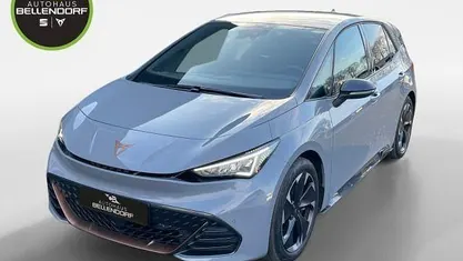 Grau Gebraucht 2022 Cupra Born Kleinwagen | 21.940 € (Guter Preis)