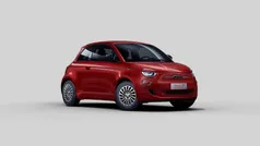 Rot Gebraucht 2025 Fiat 500e Red Kleinwagen | 25.189 € (Fairer Preis)