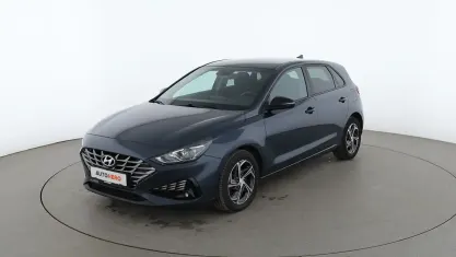 Gebraucht Hyundai i30 Edition 30 120 PS (88 kW) 2022 Blau Limousine