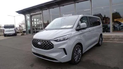 Gebraucht 2025 Ford Tourneo Titanium X Van / Kleinbus | 55.555 € (Guter Preis)