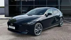 Jet black metallic Neu 2024 Mazda 3 Exclusive-Line Limousine | 26.990 € (Fairer Preis)