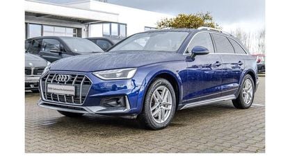Używany Audi A4 Ambiente 265 KM (194 kW) 2023 Niebieski Kombi
