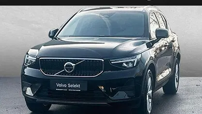 Onyx schwarz Gebraucht 2025 Volvo XC40 Core SUV | 34.650 € (Guter Preis)