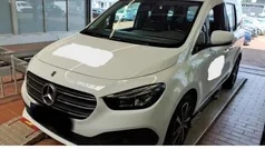 Weiß Gebraucht 2022 Mercedes T180 Edition Van / Kleinbus | 19.930 € (Superpreis)