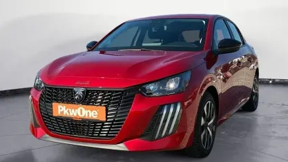 Używany Peugeot 208 75 KM (55 kW) 2024 Czerwony Hatchback