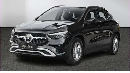 Andere Gebraucht 2024 Mercedes GLA200 SUV | 34.440 € (Guter Preis)