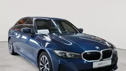 Usata BMW 320 Sport Line 190 CV (139 kW) 2023 Blu Berlina