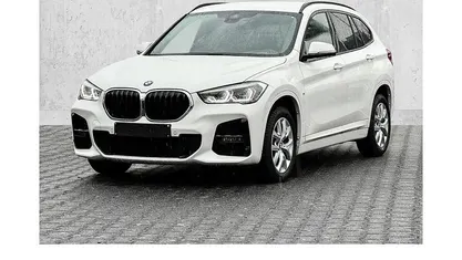 Gebraucht BMW X1 M Sport 150 PS (110 kW) 2021 Weiß SUV