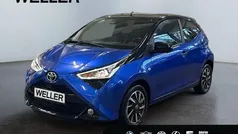 Blau Gebraucht 2021 Toyota Aygo Kleinwagen | 12.480 € (Fairer Preis)