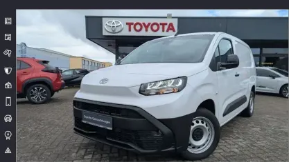 Gebraucht Toyota Proace City City 102 PS (75 kW) 2024 Ice white Van / Kleinbus