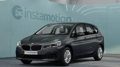 Schwarz Gebraucht 2020 BMW 220 Active Tourer Van / Kleinbus | 23.890 € (Fairer Preis)