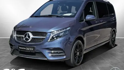 Gebraucht Mercedes V300 AMG 237 PS (174 kW) 2023 Sodalithblau met. Van / Kleinbus