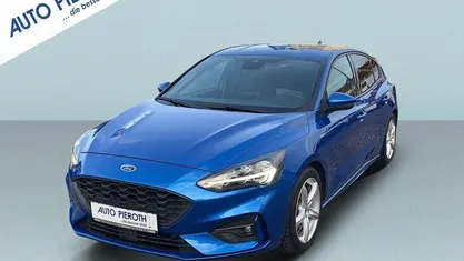 Blau Gebraucht 2019 Ford Focus ST-Line Limousine | 14.450 € (Fairer Preis)