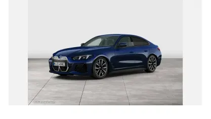 Usata BMW i4 M Sport 250 kW (340 CV) 2025 Blu Berlina