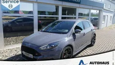 Slategrau Gebraucht 2018 Ford Focus ST Limousine | 20.750 € (Fairer Preis)