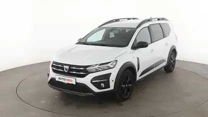 Weiß Gebraucht 2022 Dacia Jogger Extreme Van / Kleinbus | 17.880 € (Fairer Preis)