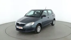 Grau Gebraucht 2014 Skoda Fabia Cool Edition Limousine | 8.700 € (Fairer Preis)