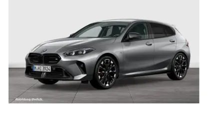 Neu BMW M135 M Sport 300 PS (220 kW) 2026 Skyscraper grau Kleinwagen