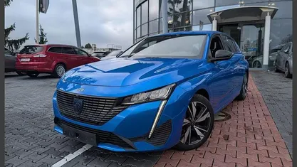 Gebraucht Peugeot 308 131 PS (96 kW) 2022 Blau Limousine