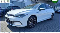 Weiß Gebraucht 2022 VW Golf VIII Style Kombi | 26.970 € (Fairer Preis)