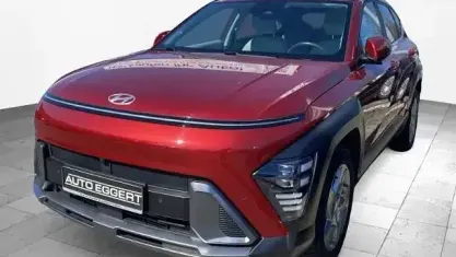 Käytetty Hyundai Kona Trend 120 HP (88 kW) 2024 Punainen Katumaasturi