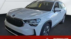 Moonweiß perleffekt Gebraucht 2024 Skoda Kodiaq Selection SUV | 42.330 € (Guter Preis)