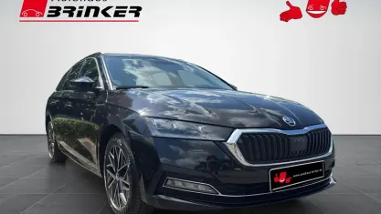 Gebraucht Skoda Octavia Style 150 PS (110 kW) 2023 Schwarzmagic perleffekt Kombi
