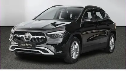 Andere Gebraucht 2024 Mercedes GLA200 SUV | 33.960 € (Superpreis)