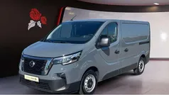 Grau Gebraucht 2023 Nissan Primastar Acenta Van / Kleinbus | 22.849 € (Guter Preis)