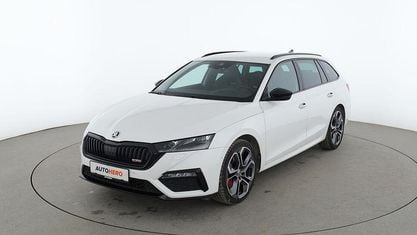 Gebraucht Skoda Octavia RS 245 PS (180 kW) 2022 Weiß Kombi