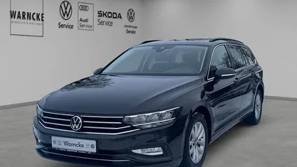 Gebraucht VW Passat Business 150 PS (110 kW) 2022 Kombi