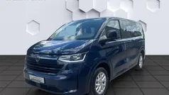 Blau Neu 2025 VW Caravelle Style Van / Kleinbus | 87.350 €