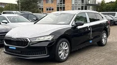 Gebraucht 2025 Skoda Superb Selection Kombi | 46.830 € (Superpreis)