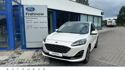Gebraucht Ford Kuga Vignale 190 PS (139 kW) 2022 Weiß SUV