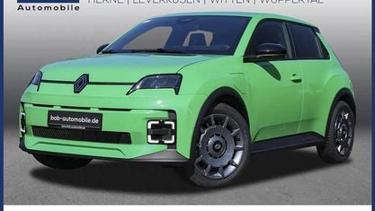 Neu Renault 5 E-Tech Evolution 89 kW (122 PS) 2026 Grün Limousine