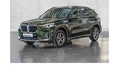 Usata BMW X1 Shadowline 150 CV (110 kW) 2024 Verde SUV