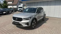 Silver dawn Gebraucht 2024 Volvo XC40 Plus SUV | 37.390 € (Fairer Preis)