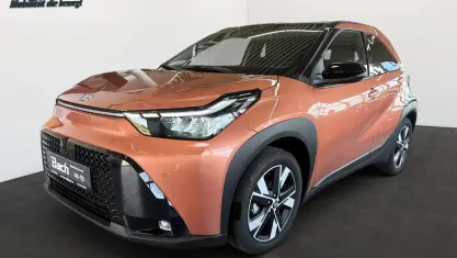 Neu Toyota Aygo X 116 PS (85 kW) 2026 Bronze SUV