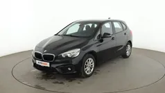 Schwarz Gebraucht 2018 BMW 216 Active Tourer Advantage Van / Kleinbus | 13.750 € (Fairer Preis)