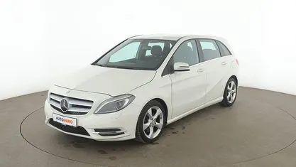 Gebraucht Mercedes B200 156 PS (114 kW) 2014 Van / Kleinbus