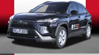 Gebraucht Toyota Corolla Cross 178 PS (130 kW) 2025 Mysticschwarz (schwarz) SUV