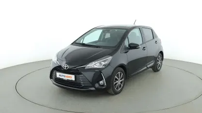 Gebraucht Toyota Yaris Club 112 PS (82 kW) 2019 Schwarz Limousine