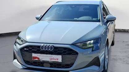 Gebraucht Audi A3 Advanced Plus 150 PS (110 kW) 2025 Grau Limousine