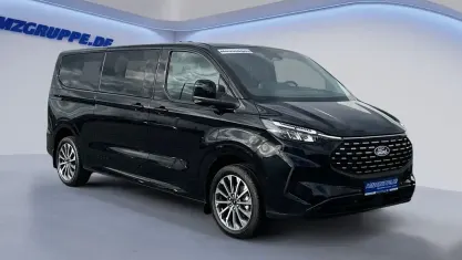 Neu Ford Tourneo Titanium X 170 PS (125 kW) 2026 Agateblack Van / Kleinbus