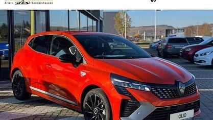 Gebraucht Renault Clio V Bose Edition 143 PS (105 kW) 2025 Orange (valenciaorange metallic (orange)) Limousine