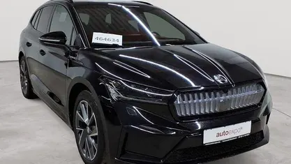 Blackmagic perleffekt Gebraucht 2023 Skoda Enyaq iV SUV | 30.790 € (Fairer Preis)