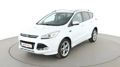 Gebraucht Ford Kuga Individual 101 PS (74 kW) 2015 Weiß SUV