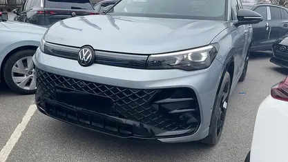 Gebraucht VW Tiguan R-line 193 PS (141 kW) 2026 SUV