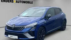 Blau Gebraucht 2023 Renault Clio V Limousine | 17.600 € (Fairer Preis)