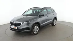 Grau Gebraucht 2024 Skoda Karoq Selection SUV | 31.910 € (Fairer Preis)